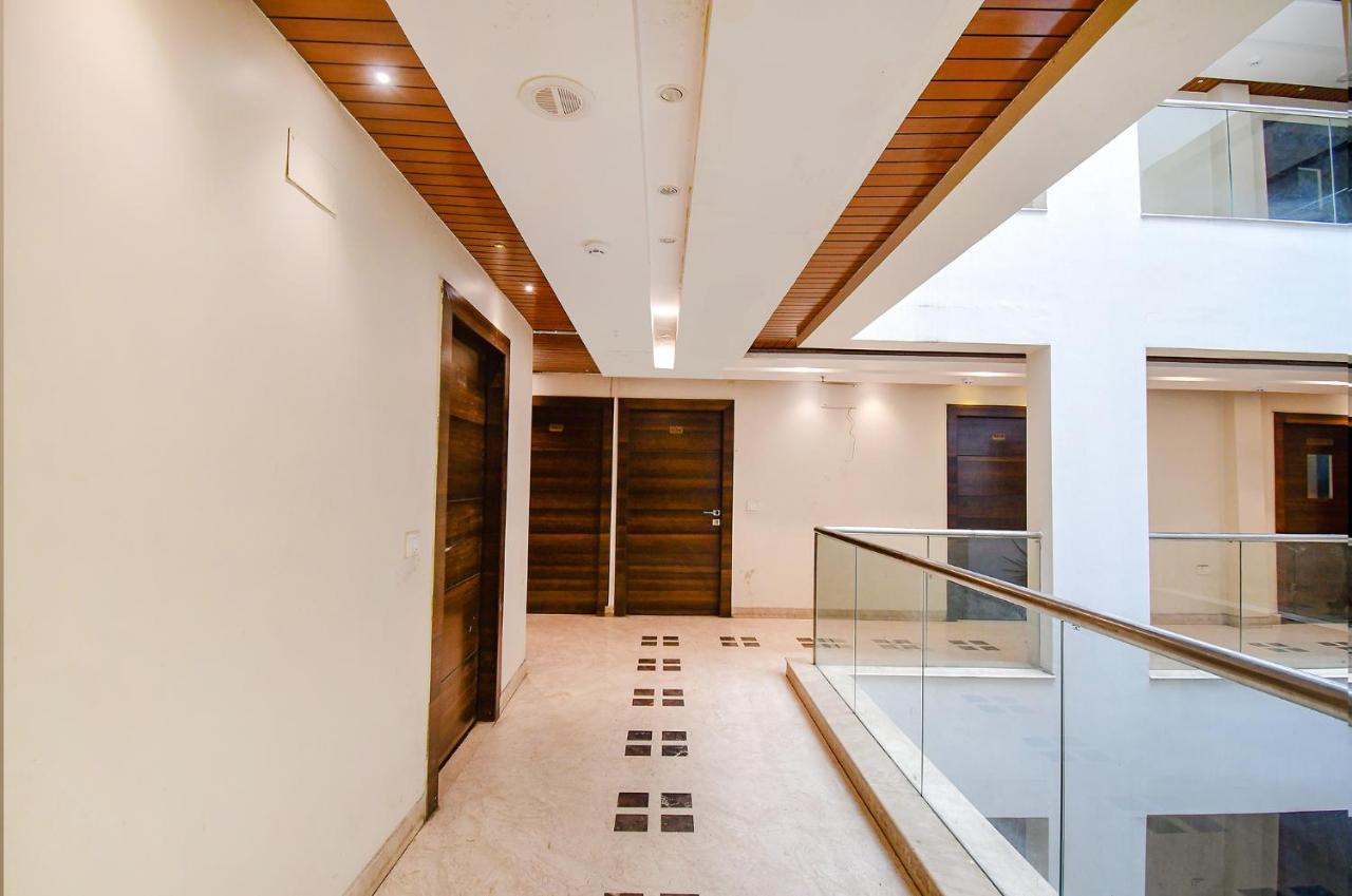Hotel Radiant Калькутта Экстерьер фото